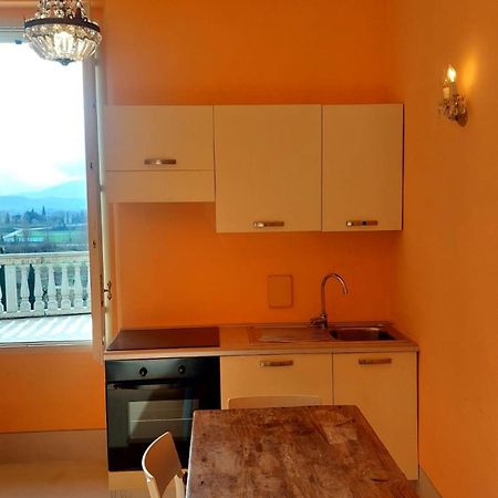 La Casa Del Mago Camere E Appartamenti Pissignano 外观 照片