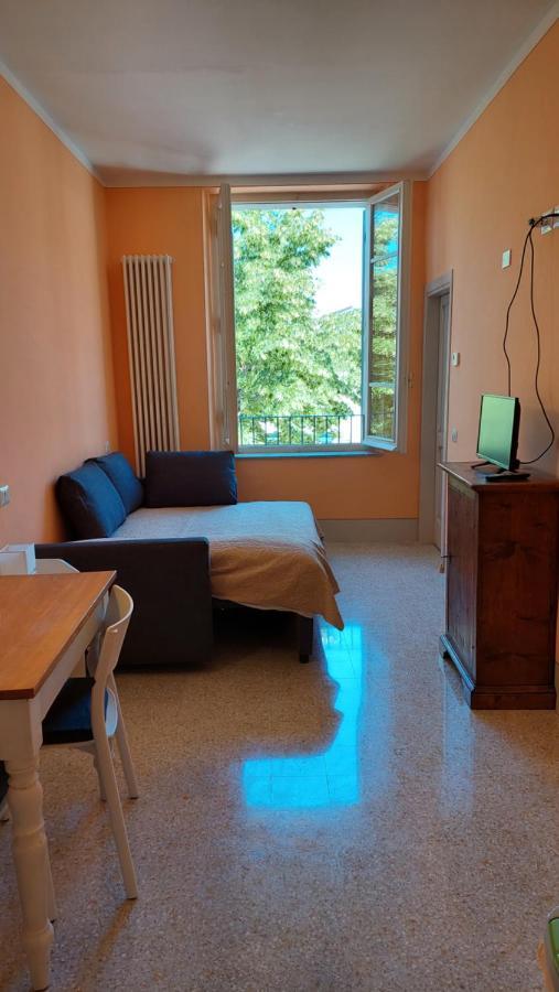 La Casa Del Mago Camere E Appartamenti Pissignano 外观 照片